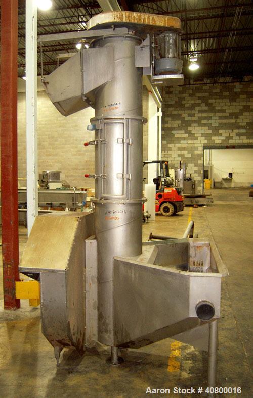 Used Vanmark Corporation Hydrolift/Destoner, Model 02005-0044, Series 2000, 304 stainless steel. Approximate capacity up to 25,000 pounds per hour. Designed as a pre-washer product and separates non-...