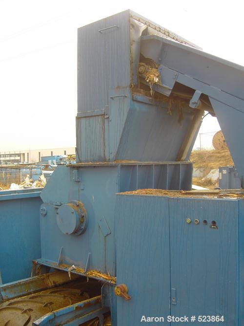 USED: Zeno mobile shredder line. (1) Zeno 2 roll shredder ZDV 3000 x2000; (1) Zeno shredder ZMNR 710 - 1400 - 500; (1) magnetic separator; (1) power generator Mercedes-Benz motor; includes conveyors....