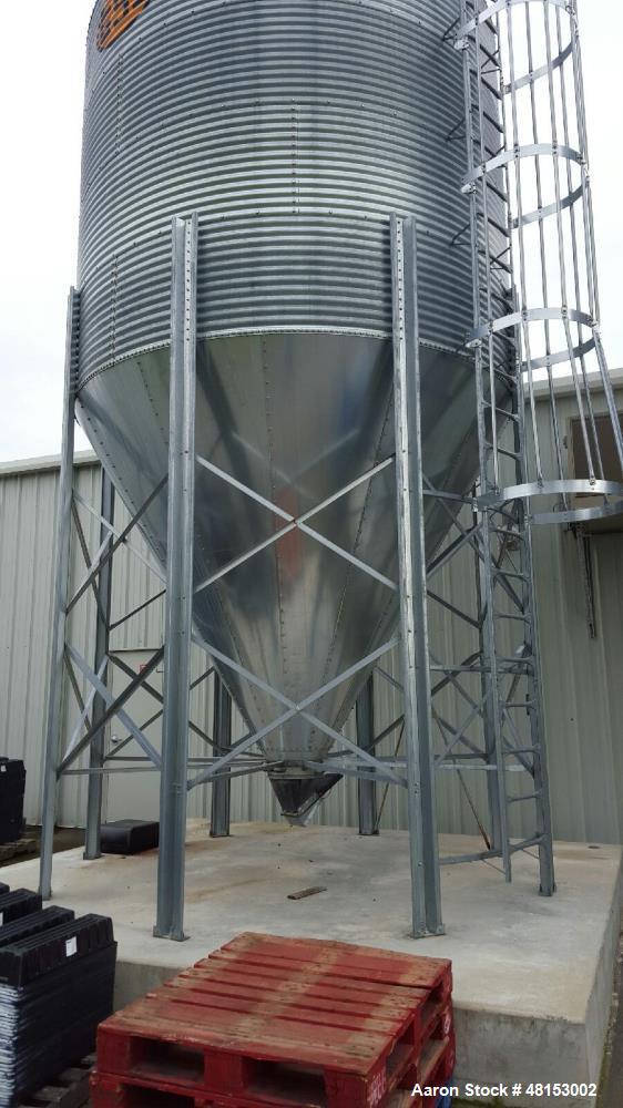 Used- GSI Corrugated Silo, Model 12-4-60-16 . 1,706 cubic foot capacity. Galvanized steel. 12' diameter x 25' 10" high. Cone...