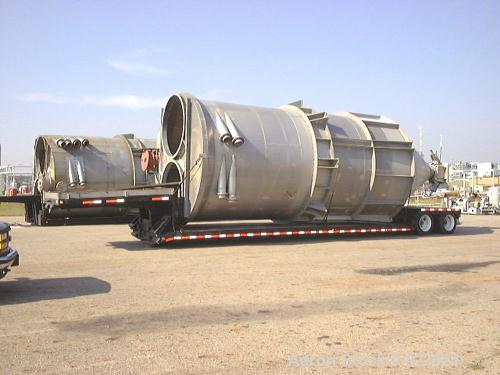 USED: 3200 cubic foot aluminum (5052) storage bin. 12' diameter x 25'4" straight side. 60 degree discharge cone. Flanges on ...