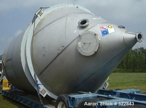 USED: 2500 Cubic foot stainless steel bin. 12'0" diameter x 20'0"straight side x 10'7" cone height, model 60-52-12. Complete withmounting ring and closed top. Reported in excellent condition.Built by...