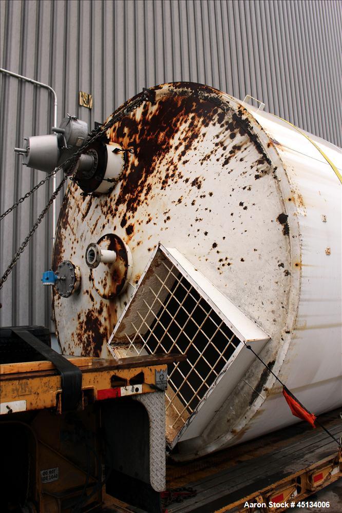 Used  Imperial Silo, Approximately 30,000 Gallon