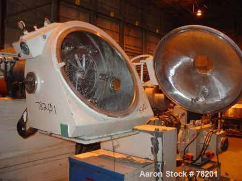 Used Mazzoni High Efficiency Soap Plodder/Extruder, Model M-400. Plodder:  stainless steel contact parts, 22-3/4" wide x 21-1/2" long top feed opening with side feed, breaker assisted. (1) 15" diamet...