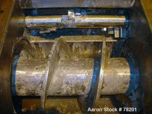 Used Mazzoni High Efficiency Soap Plodder/Extruder, Model M-400. Plodder:  stainless steel contact parts, 22-3/4" wide x 21-1/2" long top feed opening with side feed, breaker assisted. (1) 15" diamet...