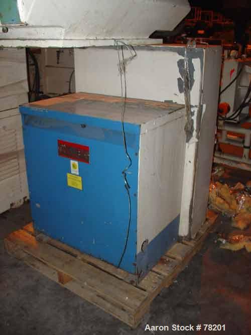 Used Mazzoni High Efficiency Soap Plodder/Extruder, Model M-400. Plodder:  stainless steel contact parts, 22-3/4" wide x 21-1/2" long top feed opening with side feed, breaker assisted. (1) 15" diamet...