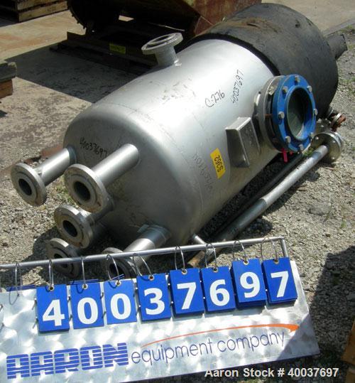 Used Acme Industrial pressure tank, 140 gallon, Hastelloy C-276, vertical. Approximately 28" diameter x 52" straight side, dished top and bottom. Internal rated FV/60 psi at 350 deg.f.. Openings top ...