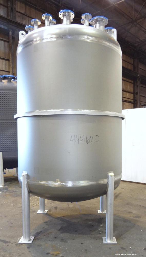 Unused- Stainless Fabrication Pressure Tank, 1600 Gallon, Hastelloy C-276, Vertical.  Approximately 72” diameter x 80” straight side, dished top and bottom. Internal rated 45 psi and full vacuum at -...