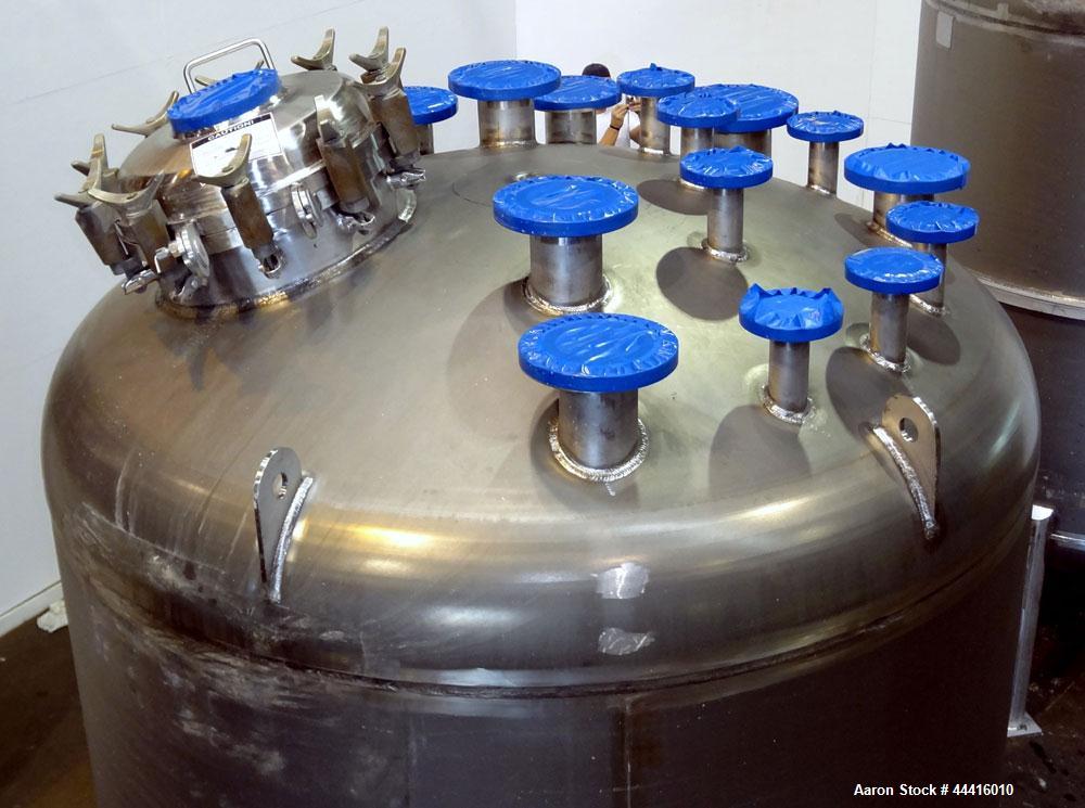 Unused- Stainless Fabrication Pressure Tank, 1600 Gallon, Hastelloy C-276, Vertical.  Approximately 72” diameter x 80” straight side, dished top and bottom. Internal rated 45 psi and full vacuum at -...