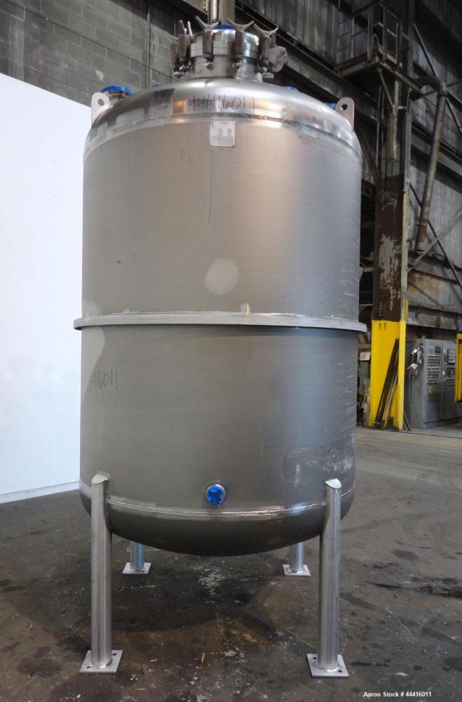 Unused- Stainless Fabrication Pressure Tank, 1600 Gallon, Hastelloy C-276, Vertical.  Approximately 72” diameter x 80” straight side, dished top and bottom. Internal rated 45 psi and full vacuum at -...