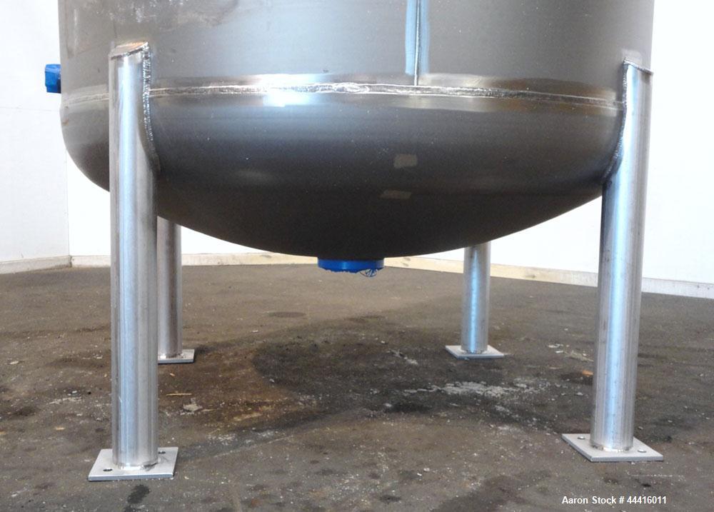 Unused- Stainless Fabrication Pressure Tank, 1600 Gallon, Hastelloy C-276, Vertical.  Approximately 72” diameter x 80” straight side, dished top and bottom. Internal rated 45 psi and full vacuum at -...