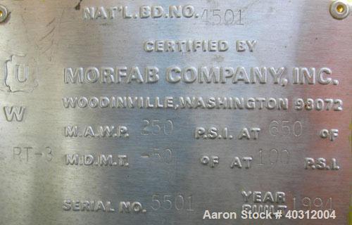 Used Morfab pressure tank, 950 gallon, carbon steel, vertical. Approximately 48" diameter x 120" straight side, dished top and bottom. Internal rated 250 psi at 650 deg F. Pedestal mount.