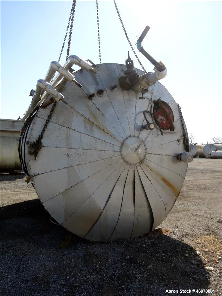 Used Tank, 8,000 Gallon, Carbon Steel, Vertical.