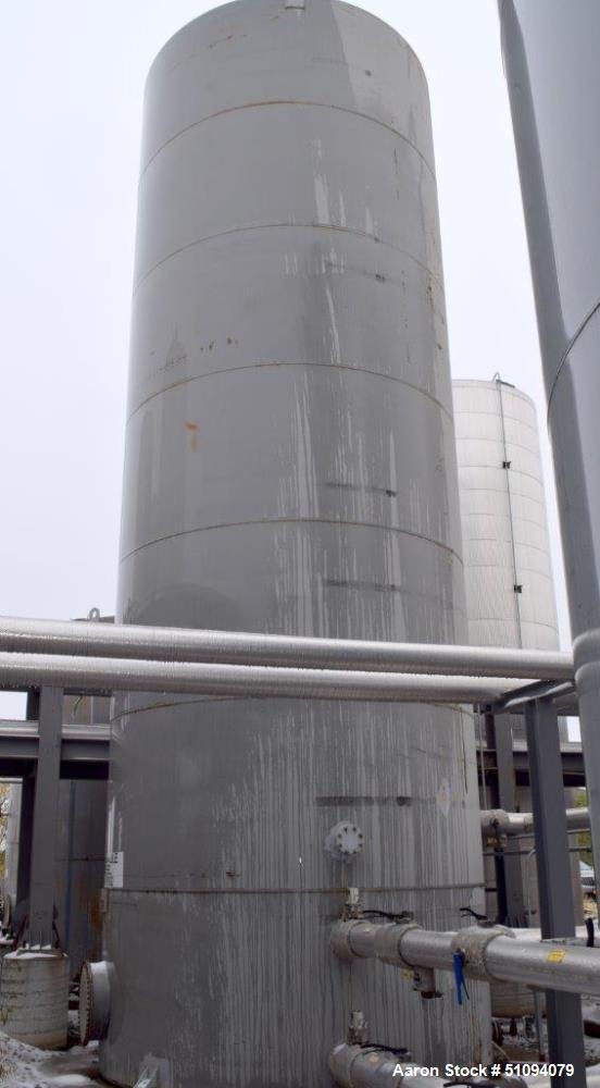 Usado- Squibb Tank Company Sobre el suelo Tanque de líquido inflamable, 29,600 galones, acero al carbono A36, vertical. Apro...