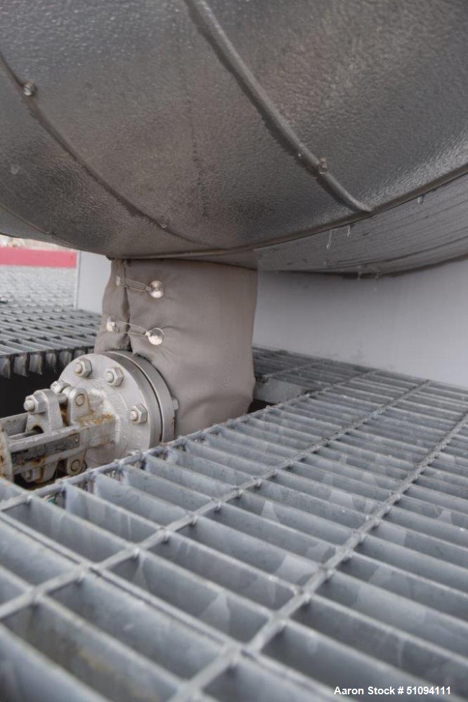 Used Tank, Approximate 1,500 Gallon, Carbon Steel, Horizontal