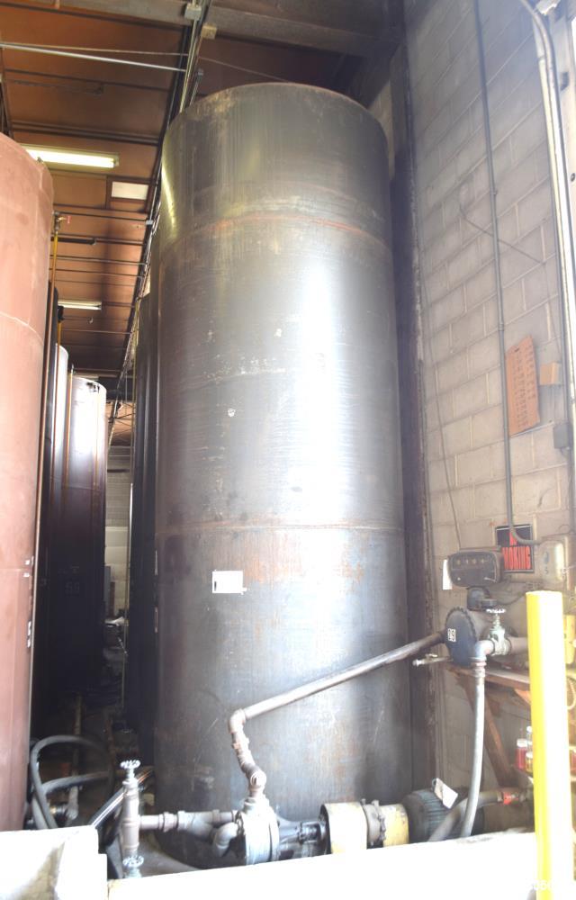 Used-Tank, Approximate 2500 Gallon, Carbon Steel, Vertical. Approximate 60" diameter x 180" straight side, flat top and bott...