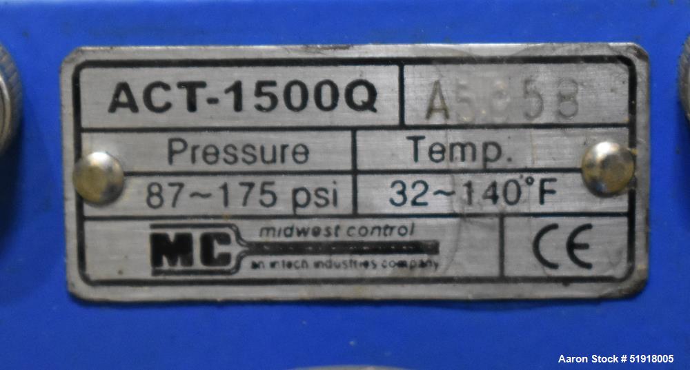 Used Penway Inc Air Receiver, Approximate 300 Gallon, Vertical, Carbon Steel. Approximate 36" diameter x 72" straight side, dished top and bottom. Internal rated 150 psi @ -20 to 450 degrees F. Natio...