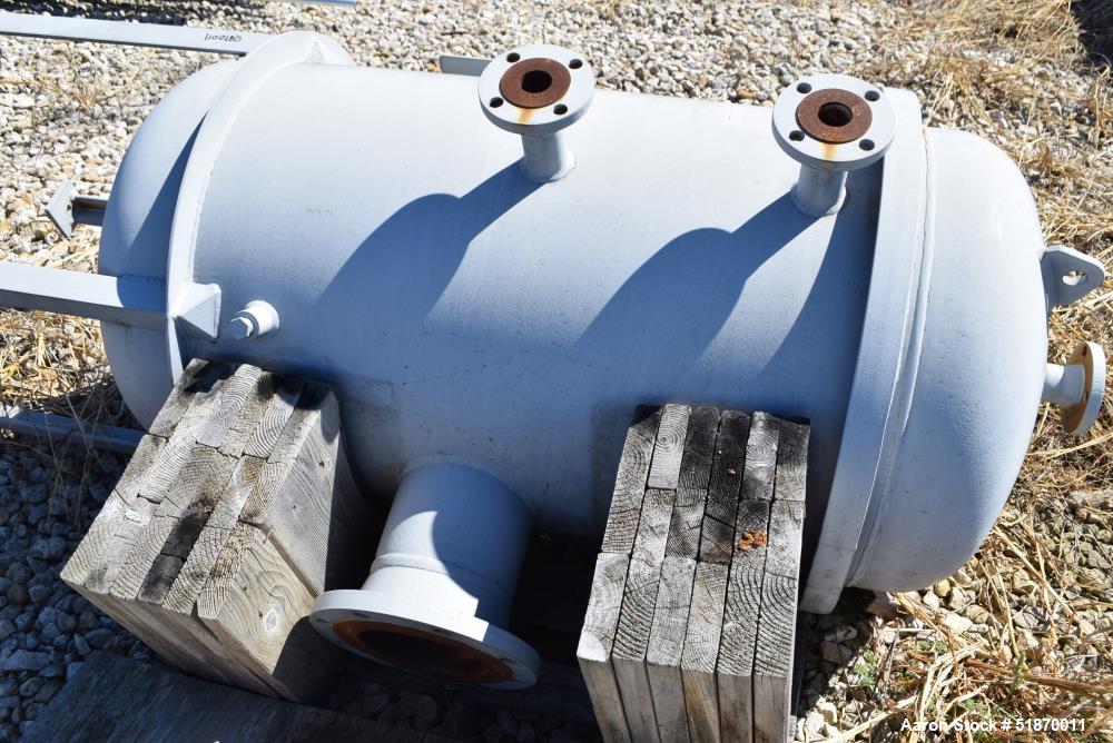 Unused- Apache Pressure Tank, 160 Gallon, Carbon Steel, Vertical. 29.375" Diameter x 42" straight side, 2:1 elliptical heads. Internal rated 150 psi at -20 to 300 degrees F. Openings top (4) 2", side...