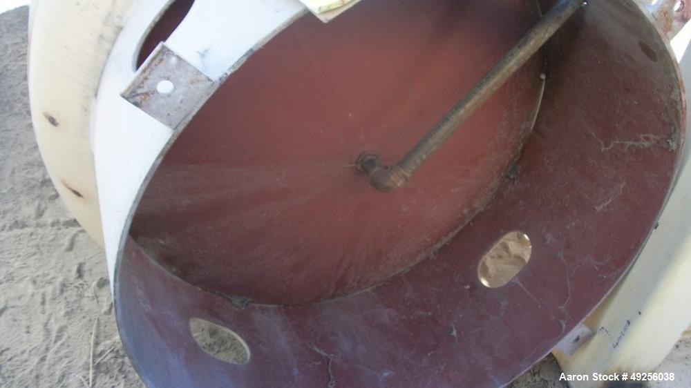 Used Brunner Engineering 800 gallon carbon steel air receiver tank. Unit measures 46" diameter x 9'4" straight side with maximum working pressure of 150 PSI @ 450 degrees Fahrenheit. Unit new in 1995...