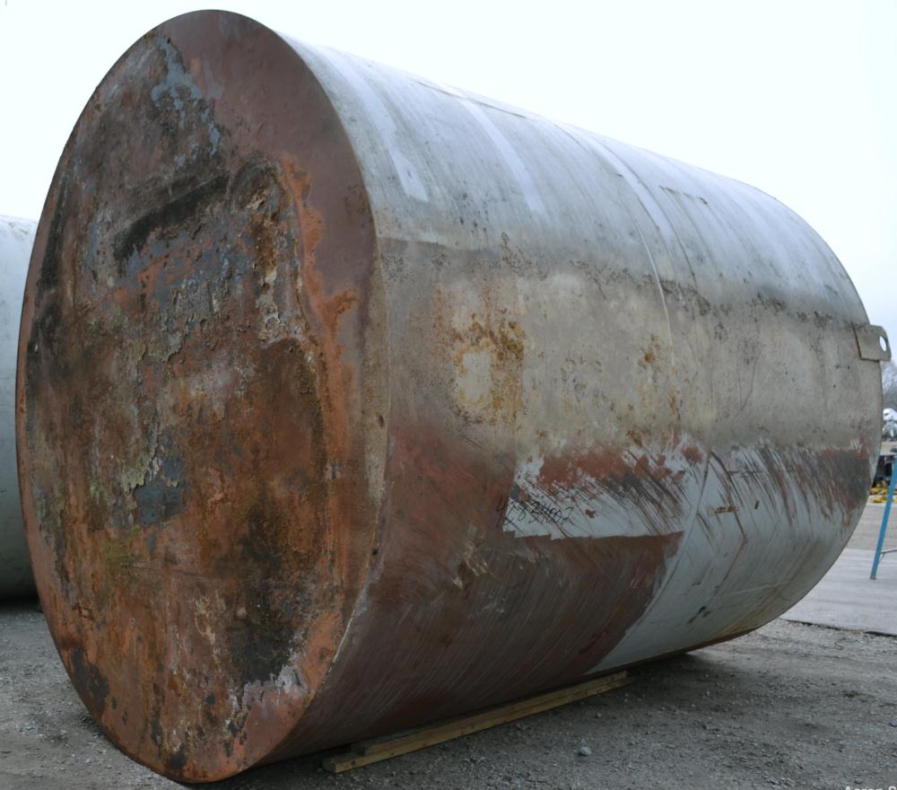Used Clawson Tank Company Aboveground Flammable Liquid Storage Tank, 7500 Gallon, Carbon Steel. 126’’ Diameter x 144’’ straight side, coned top, flat bottom. UL rated, UL# 892396. Openings top (2) 3-...