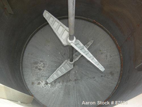 USED: Graco Mix Tank 125 gallons, carbon steel, vertical. 30" diameter x 40" straight side. Flat bolt on top with 1/3 hinged cover, dish bottom. Top mounted agitator, 1" diameter shaft with (2) 2 win...