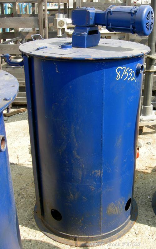 USED: Graco mix tank, 100 gallon, carbon steel, vertical. 30" diameter x 33" straight side. Flat bolt on top with 1/3 hinged cover, dish bottom. Top mounted agitator, 1" diameter shaft with (3) 2 win...