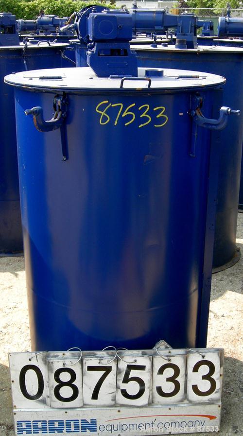 Used Graco Mix Tank, 100 Gallon, Carbon Steel, Vertical. 30" Diameter x 33" straight side. Flat bolt on top with 1/3 hinged cover, dish bottom. Top mounted agitator, 1" diameter shaft with (2) 2 wing...