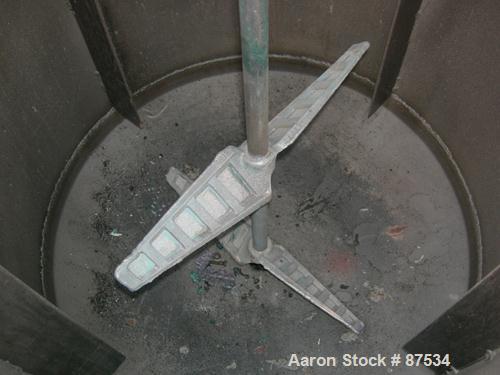 USED: Graco Mix Tank, 100 gallon, carbon steel, vertical. 30" diameter x 33" straight side. Flat bolt on top with 1/3 hinged cover, dish bottom. Top mounted agitator, 1" diameter shaft with (2) 2 win...
