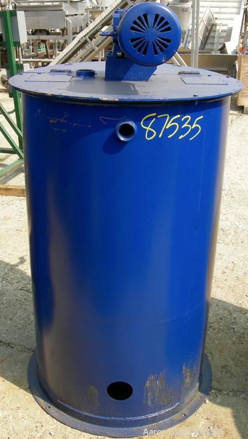 USED: Graco Mix Tank, 100 gallon, carbon steel, vertical. 30" diameter x 33" straight side. Flat bolt on top with 1/3 hinged cover, dish bottom. Top mounted agitator, 1" diameter shaft with (3) 2 win...
