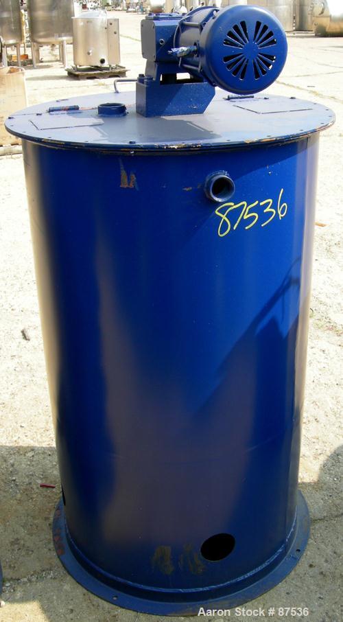 USED: Graco Mix Tank, 100 gallon, carbon steel, vertical. 30" diameter x 33" straight side. Flat bolt on top with 1/3 hinged cover, dish bottom. Top mounted agitator, 1" diameter shaft with (3) 2 win...