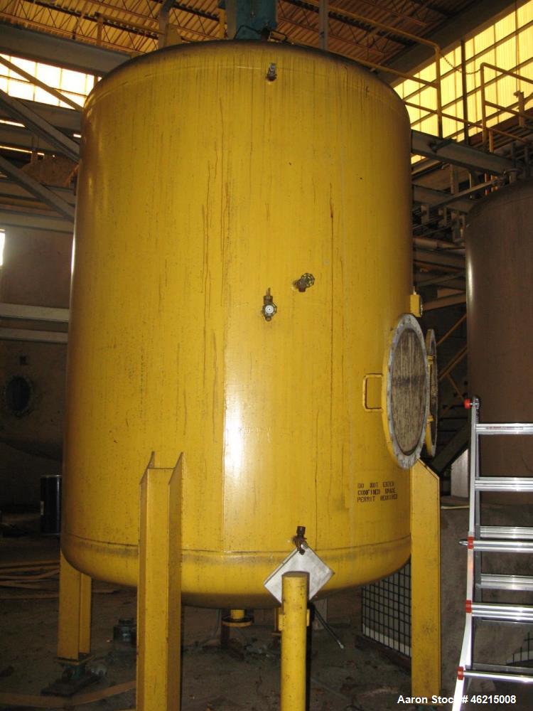 Used Henders 2500 Gallon Vertical Steel Storage Tank