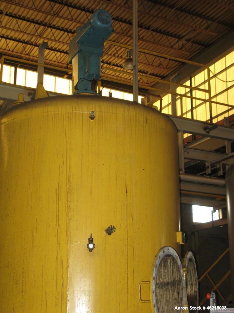 Used Henders 2500 Gallon Vertical Steel Storage Tank