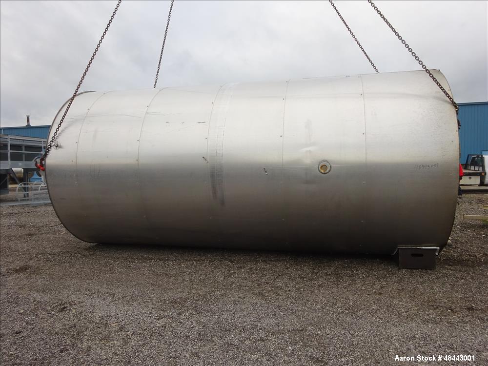 Used Schick Tank, 8,000 Gallon, Carbon Steel, Vertical.