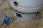 Used Penway Air Receiver, Approximate 300 Gallon, Vertical, Carbon Steel. Approximate 36