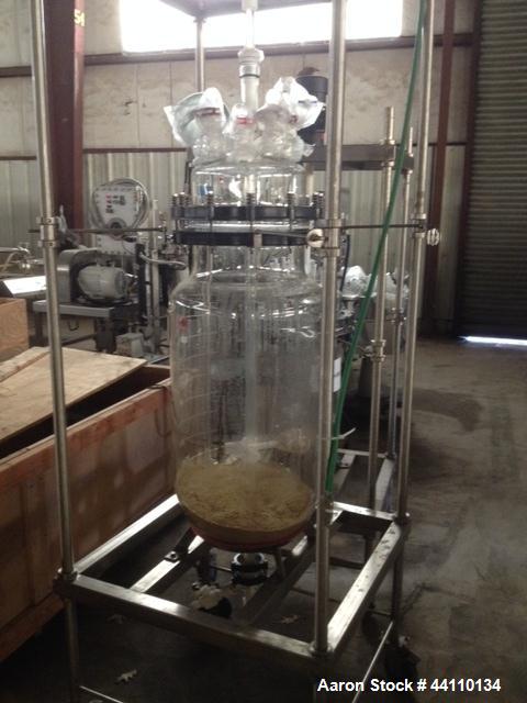Used ACE glass vessel