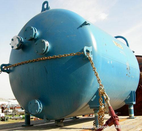 Used DeDietrich Glass Lined Reciever Tank, 1000 gallon, 3008 blue glass, horizontal. Approximately 60" diameter x 72" straight side, dished ends. Internal rated 40/fv at 400 deg F. Openings: top 4", ...