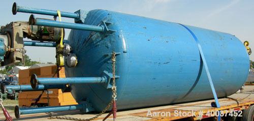 Used Glascote glass lined tank, 3000 gallon, vertical. Approximately 72" diameter x 162" straight side. Dished top and bottom. Internal rated 60 psi at 200 deg.f..