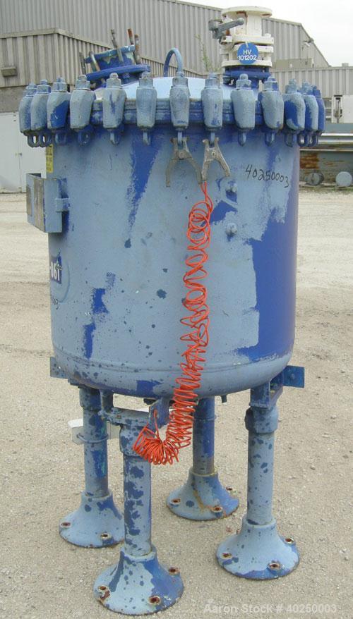 Used Pfaudler glass lined receiver tank, 100 gallon, type 9115 glass, vertical. Approximate 32" diameter x 28" straight side. Dish top with bolt-down cover, dish bottom. Internal rated 25/FV @ 450 de...