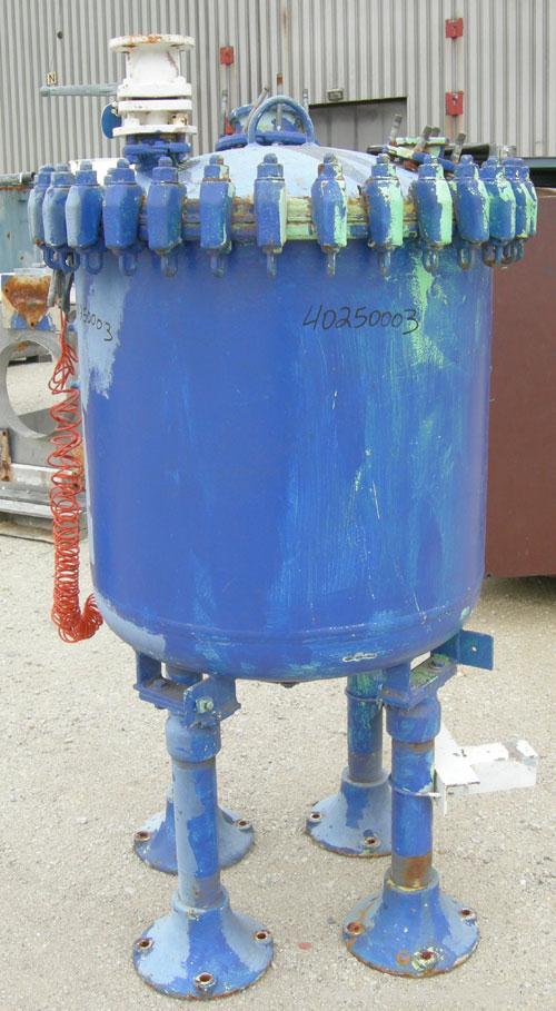 Used Pfaudler glass lined receiver tank, 100 gallon, type 9115 glass, vertical. Approximate 32" diameter x 28" straight side. Dish top with bolt-down cover, dish bottom. Internal rated 25/FV @ 450 de...
