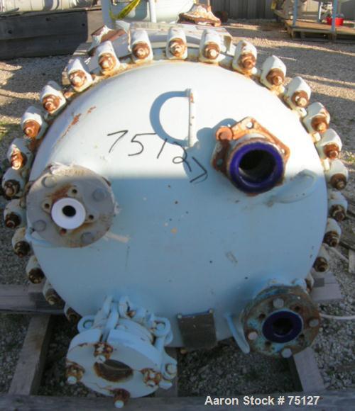 USED: Pfaudler glass lined receiver tank, 100 gallon, 9115 glass, vertical. Approximately 32" diameter x 26" straight side. Hemi bolt-on top, dish bottom. Internal rated 100 psi/FV at 450 deg F. Open...