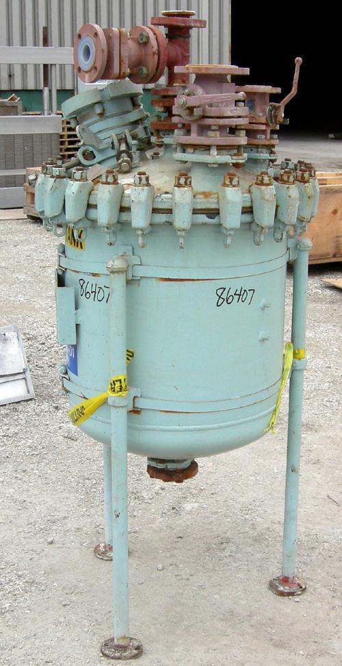 Used Pfaudler Glass Lined Receiver Tank, 50 Gallon, 9115 Glass, Vertical. Approximately 24" diameter x 23" straight side. Dish bolt-on top, dish bottom. Internal rated 150 PSI/FV at 450 Degrees F. Op...