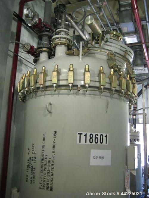 Used Tycon Glass Lined Receiver, 500 Gallons, 808 Glass, Vertical. 48" Diameter x 4'6" straight side, removable dished top, dished bottom. Internal rated 100 psi and full vacuum at 302 degrees F. 24"...