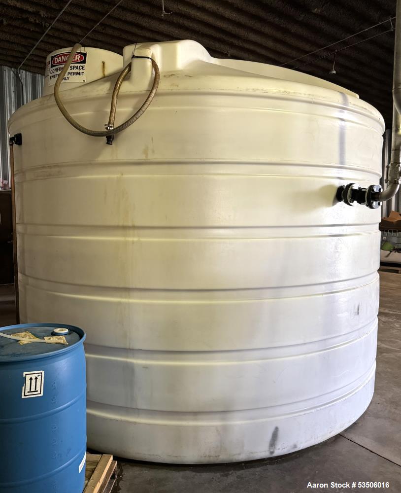 Enduraplas White Poly Tank, Approximate 6000 Gallons