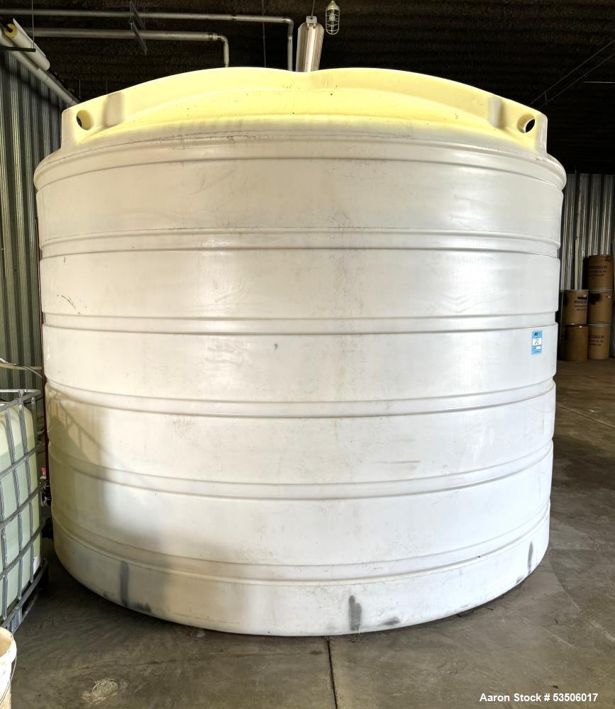 Enduraplas White Poly Tank, Approximate 6000 Gallons