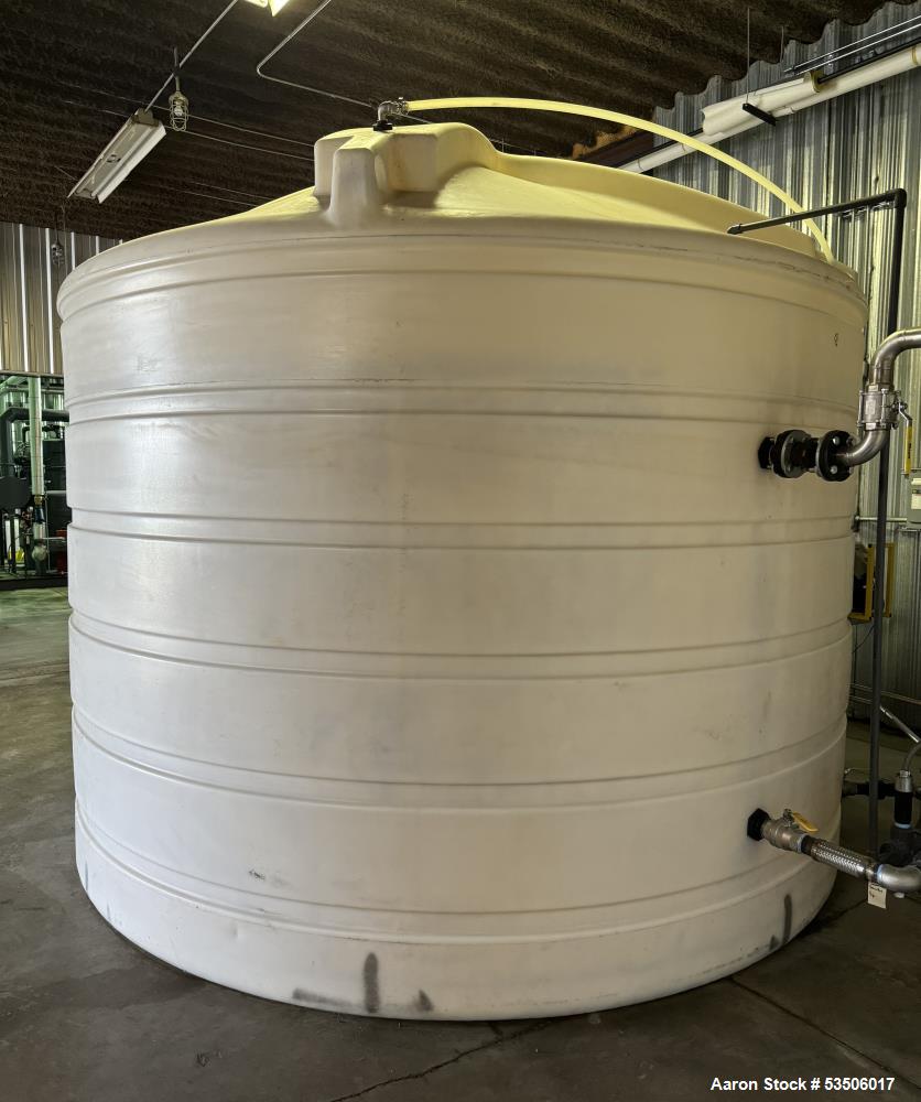 Enduraplas White Poly Tank, Approximate 6000 Gallons