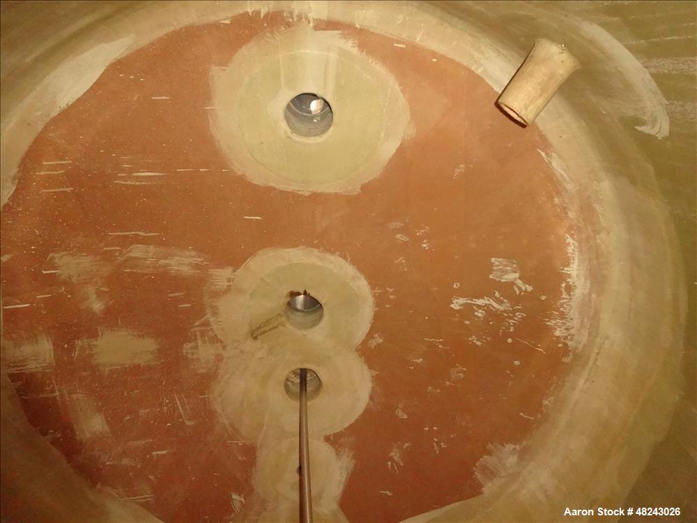 Used Augusta Fiberglass Tank, 1,930 Gallon, Vertical.