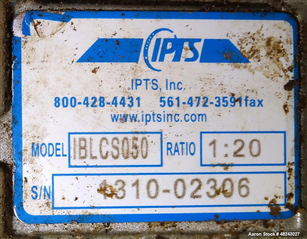 Used Augusta Fiberglass Tank, 1,930 Gallon, Vertical.