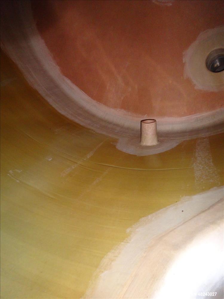 Used Augusta Fiberglass Tank, 1,930 Gallon, Vertical.