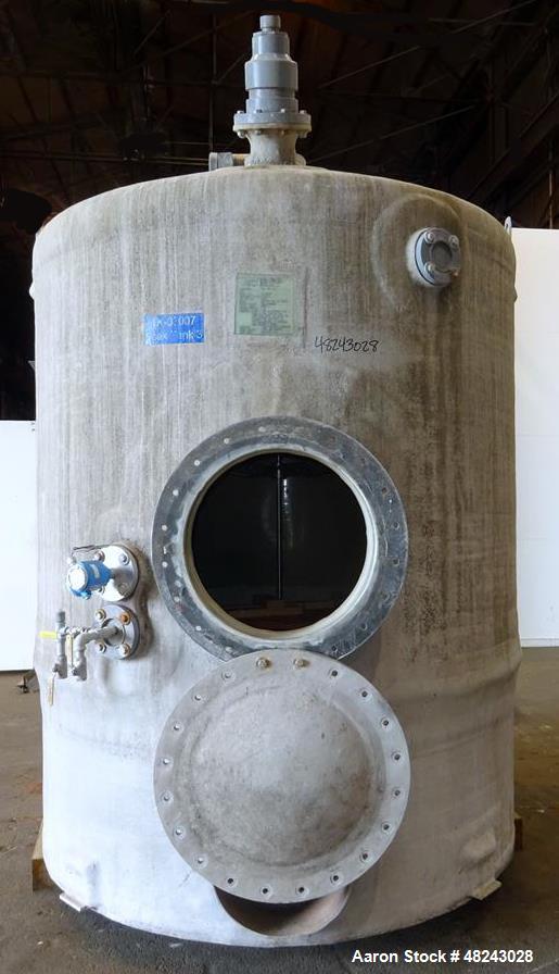 Used Augusta Fiberglass Tank, 1,930 Gallon, Vertical.