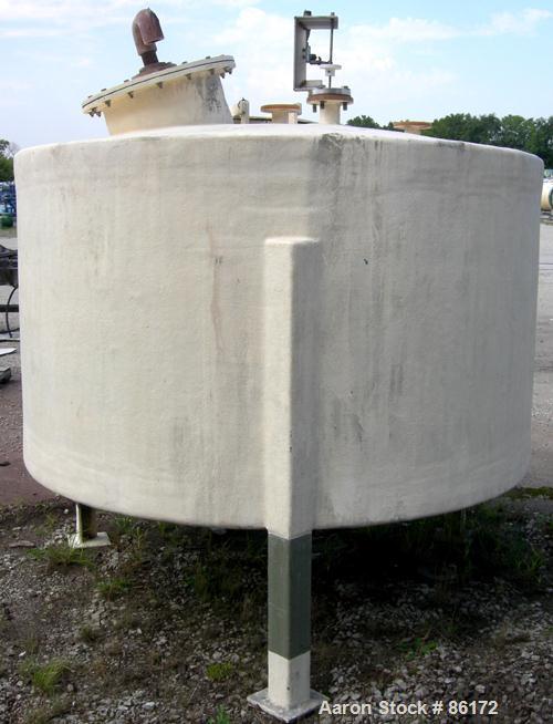 Used Empire Tank, 1200 Gallon, Fiberglass, Vertical. Approximate 84" diameter x 48" straight side. Dish top and bottom. Openings: top 2", 3", 24" manway with bolt down cover; 3" center bottom outlet....