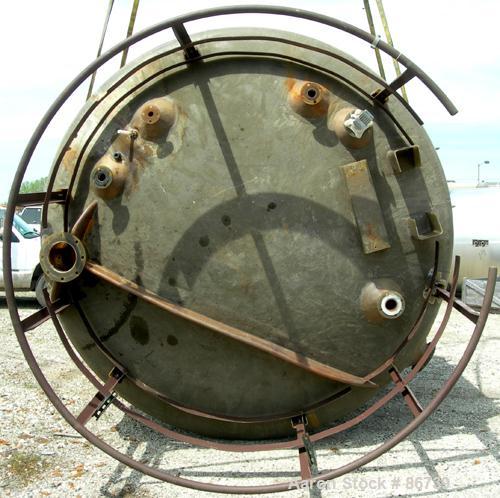 USED: Viatec resin fab tank, 5306 gallon, fiberglass, vertical. Approximate 120" diameter x 92" straight side. Dished top, flat bottom. Internal rated atmos at 200 deg F. Off center top entering Ligh...